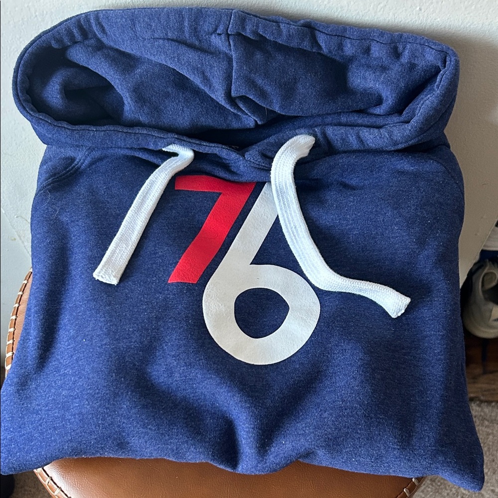 Philadelphia 76ers Hoodie